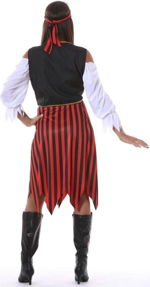 pirate ladie_1